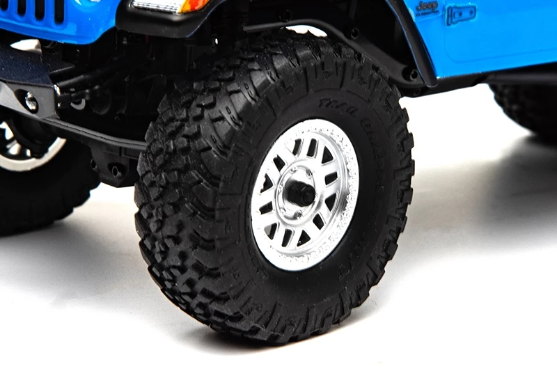 Axial SCX24 RTR with Jeep Gladiator Body - Blue 8 Axial SCX24 RTR with Jeep Gladiator Body - Blue - Image 6