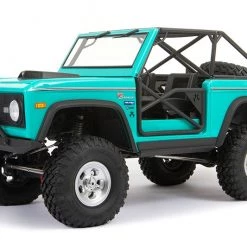 Axial SCX10 III RTR with Early Ford Bronco Body - Turquoise Blue