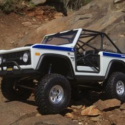 Axial SCX10 III RTR with Early Ford Bronco Body - White -Cars Truck shop online AXI03014T2 22