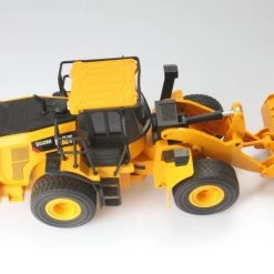 Diecast Masters RC 1/24 CAT 950M Wheel Loader RTR -Cars Truck shop online DCM25003 11
