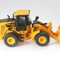 Diecast Masters RC 1/24 CAT 950M Wheel Loader RTR -Cars Truck shop online DCM25003 6