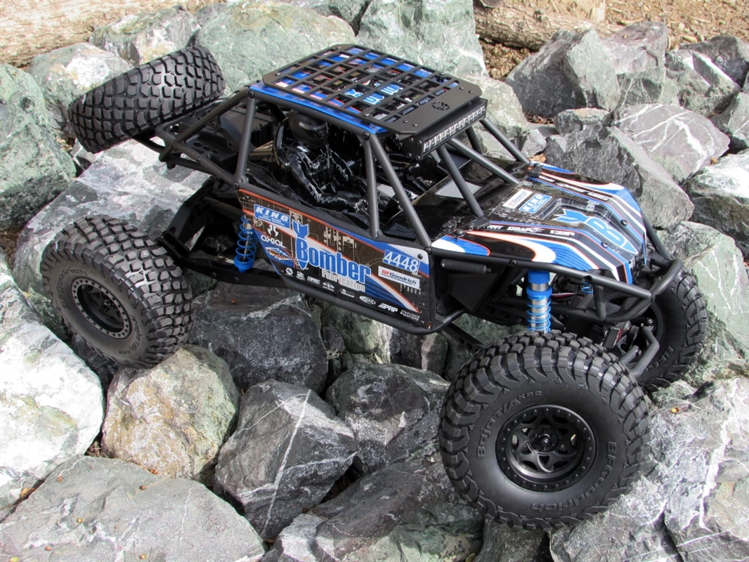 Gear Head RC Axial Bomber White Trail Torch plus Roof Rack Combo 4 Gear Head RC Axial Bomber White Trail Torch plus Roof Rack Combo - Image 2