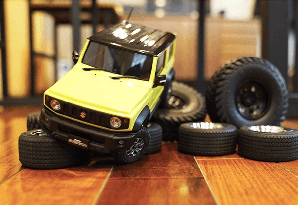 Kyosho MINI-Z 4X4 RTR with Suzuki Jimny Sierra Body - Green 12 Kyosho MINI-Z 4X4 RTR with Suzuki Jimny Sierra Body - Green - Image 10
