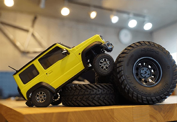 Kyosho MINI-Z 4X4 RTR with Suzuki Jimny Sierra Body - Green 15 Kyosho MINI-Z 4X4 RTR with Suzuki Jimny Sierra Body - Green - Image 13