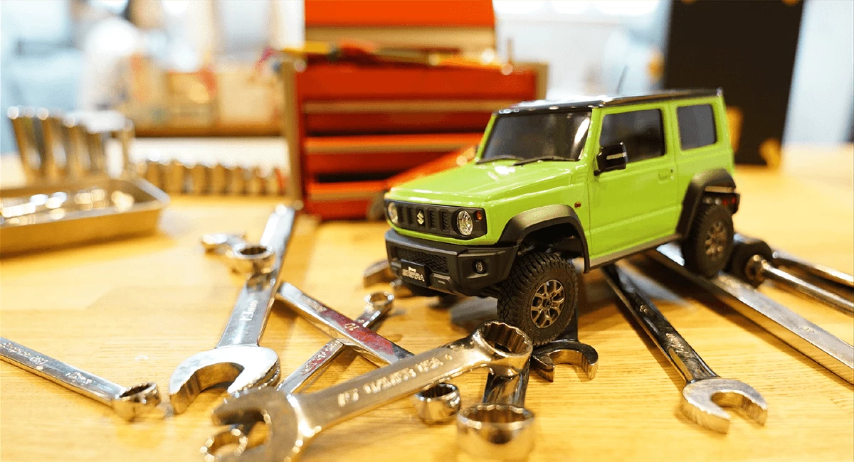 Kyosho MINI-Z 4X4 RTR with Suzuki Jimny Sierra Body - Green 10 Kyosho MINI-Z 4X4 RTR with Suzuki Jimny Sierra Body - Green - Image 8