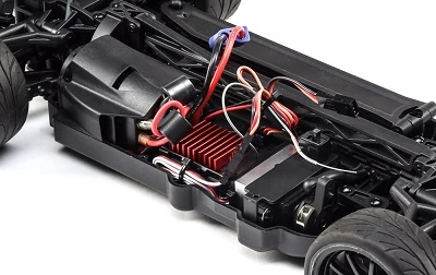 Losi 1/10 V100 AWD Brushed RTR with 1972 Chevy C10 Body - Black 13 Losi 1/10 V100 AWD Brushed RTR with 1972 Chevy C10 Body - Black - Image 11