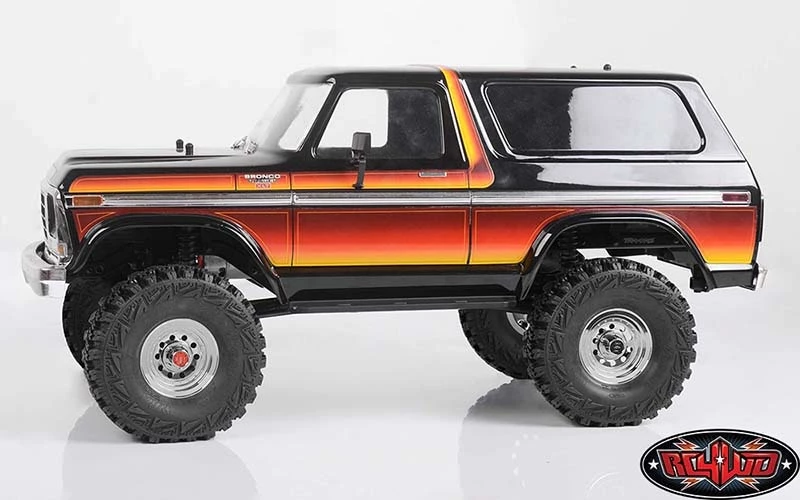 RC4WD Classic 10-Hole Chrome 1.9" Beadlock Wheels (4) 11 RC4WD Classic 10-Hole Chrome 1.9" Beadlock Wheels (4) - Image 9