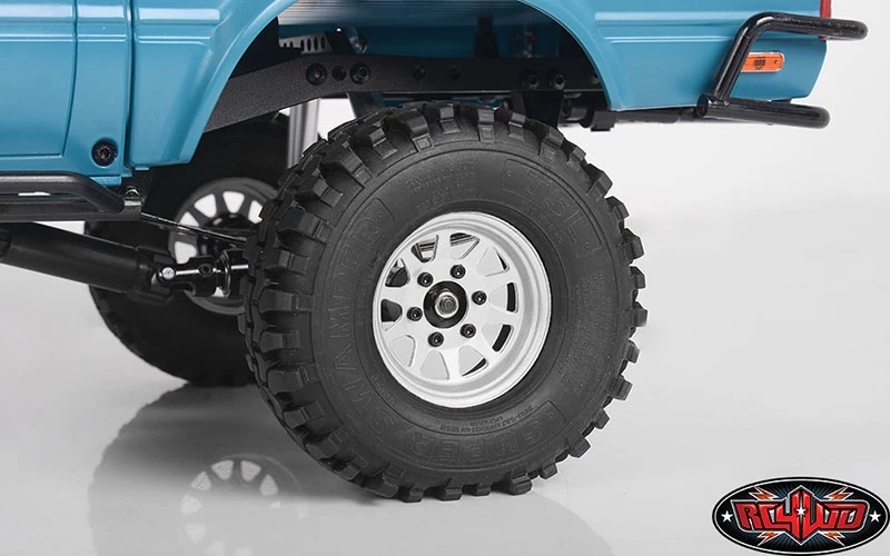RC4WD OEM 6-Lug Stamped Steel 1.55" Beadlock Wheels (White) (4) 9 RC4WD OEM 6-Lug Stamped Steel 1.55" Beadlock Wheels (White) (4) - Image 7