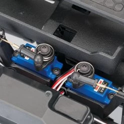 Traxxas TRX-4 RTR with Land Rover Defender Body (Red) -Cars Truck shop online TRA82056 4 RED 9