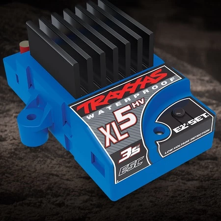 Traxxas TRX-4 RTR with 2021 Ford Bronco Body - Velocity Blue 28 Traxxas TRX-4 RTR with 2021 Ford Bronco Body - Velocity Blue - Image 26